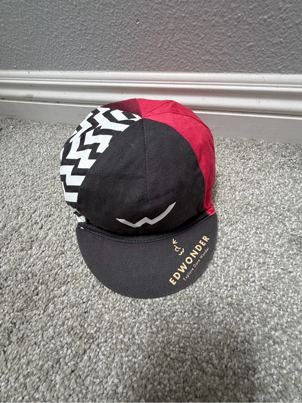 Rapha unisex Red & Black Cycling Cap with Chevron Panel
